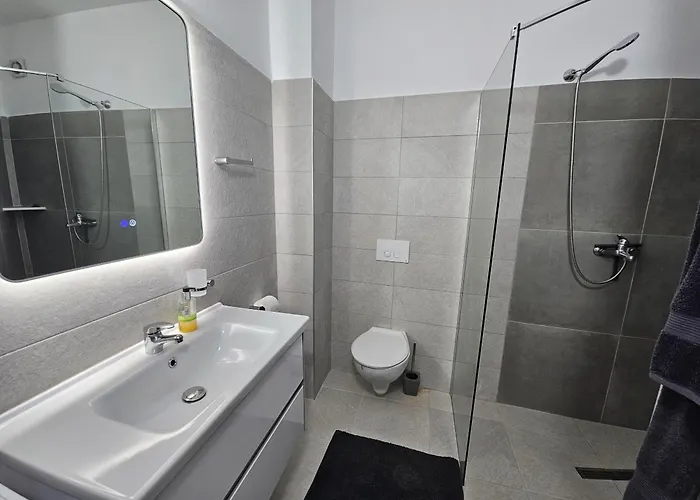 Sea View In Radhime 084 * Vlorë